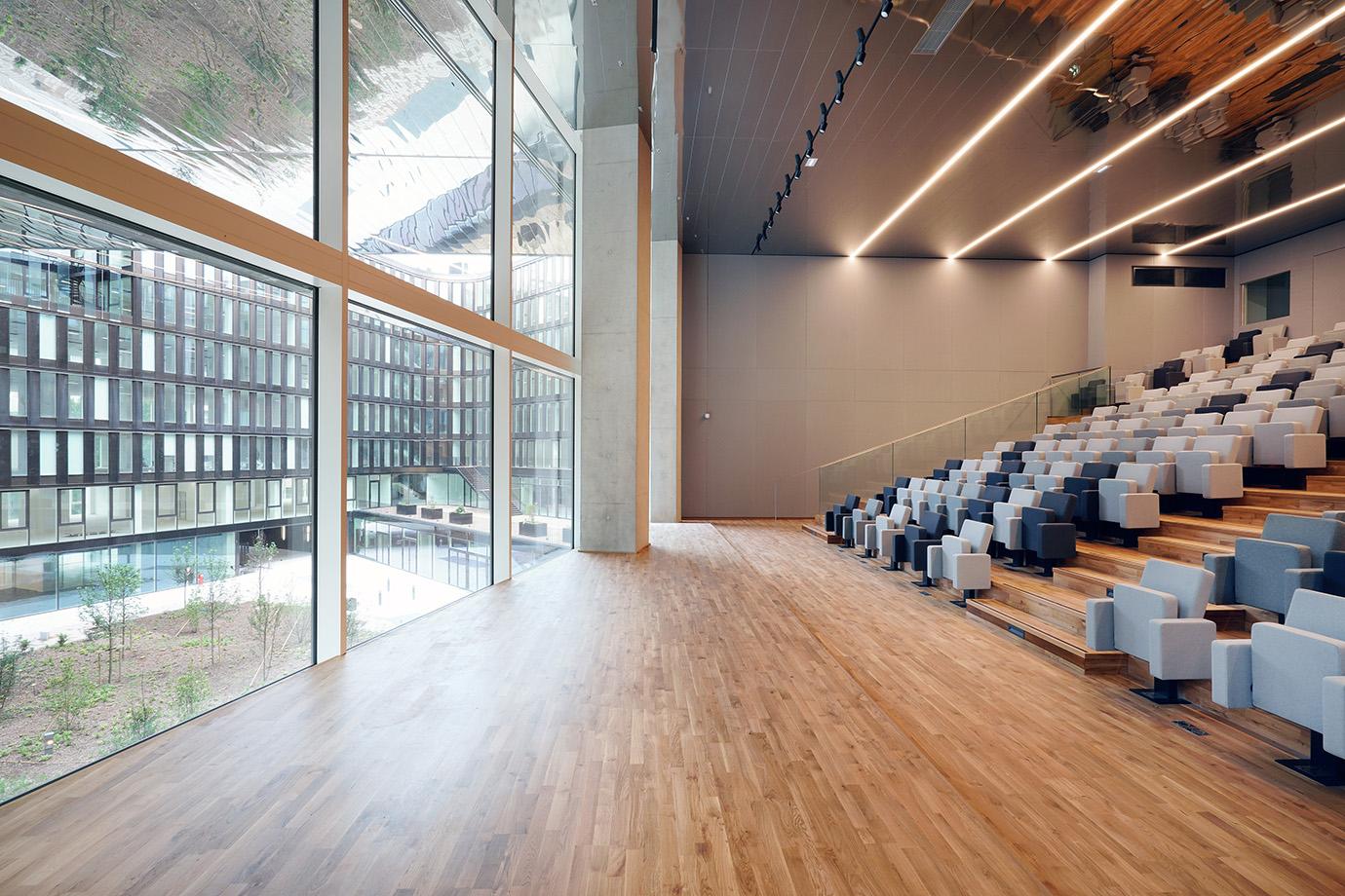 Stories©L-image-contemporaine 